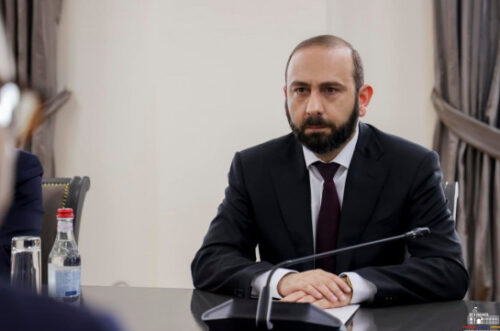 Помощь России не нужна, мы в состоянии самостоятельно осуществить  пограничную службу в «Звартноце»: ключевые моменты заявления главы МИД РА