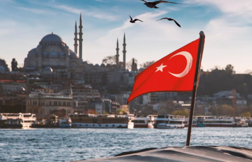 Earthquake happens near Istanbul