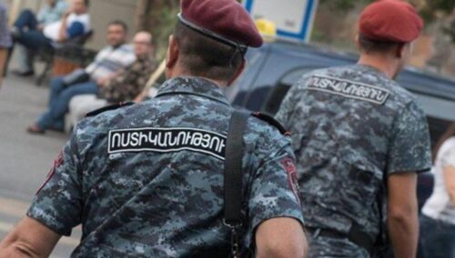 Police standing guard at Yerevan entrances and exits
