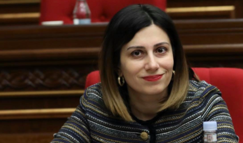 Аванесян не была в курсе обыска в Минздраве