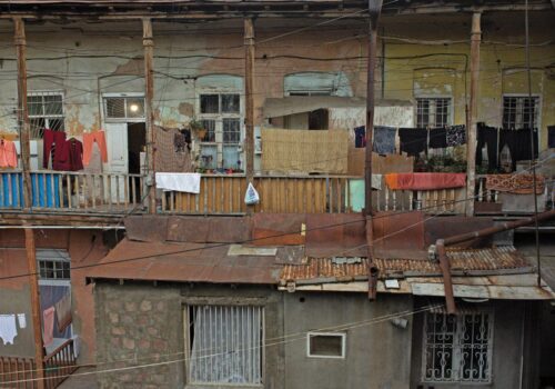 Խարդախությո՞ւն, թե՞ խորամանկություն․ լարված վիճակ Ֆիրդուսի տարածքում