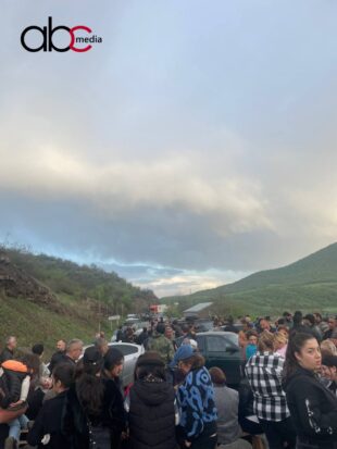 Կիրանցում ճանապարհը փակ է, իրավիճակը՝ հանգիստ