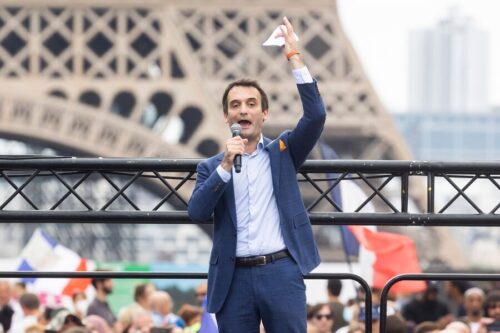 Ֆրանսիացի քաղաքական գործիչը կոչ է արել դադարեցնել օգնությունն Ուկրաինային