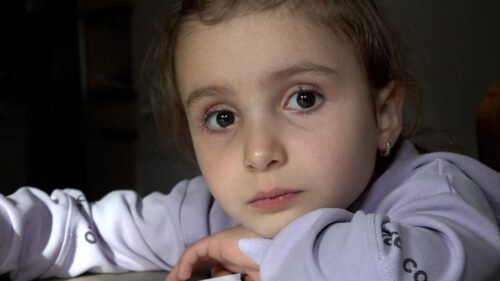 Պա տոն չընք քինա՞ն․ 5-ամյա արցախցին տուն գնալ է երազում