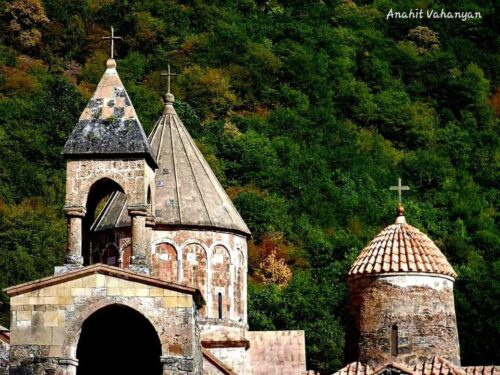 Եթե չլինի վերաազատագրում ու վերադարձ, մեր սերունդները նզովելու են մեզ. Վարդան Ոսկանյան