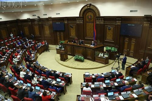 Կին և ամուսին, թե՞ զուգընկեր․ ԱԺ նոր նախագծի ենթատեքստում Ստամբուլյան կոնվենցիան է