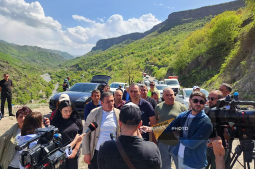 By disobedience we should prevent the destructive process: Hayakve blocks Odzun-Alaverdi road