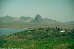 Գյուղ, որի երբեմնի այգիներն այսօր թշնամու տարածքում են. Բերքաբեր (ֆոտոշարք)