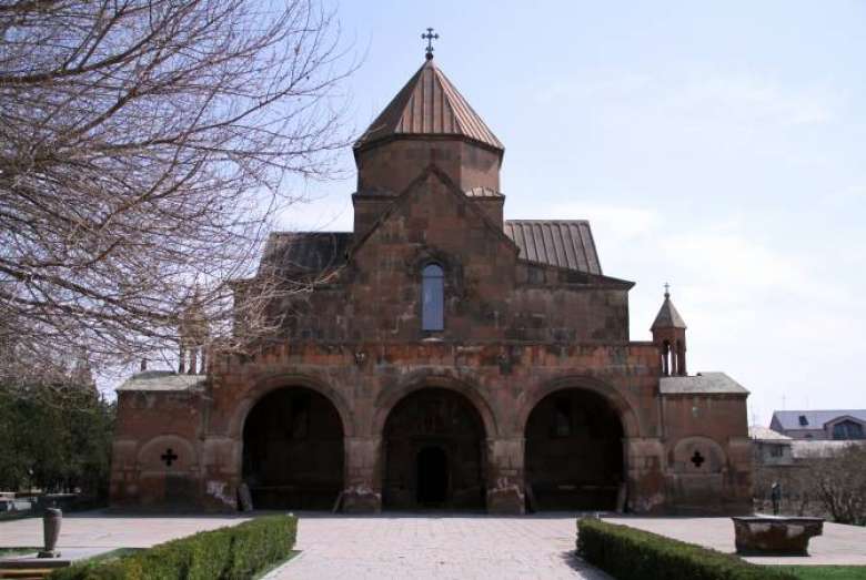 Սուրբ Գայանե վանքում կկատարվի հոգեհանգստյան կարգ վթարից զոհված զինծառայողների համար Սուրբ Գայանե վանքում կկատարվի հոգեհանգստյան կարգ վթարից զոհված զինծառայողների համար