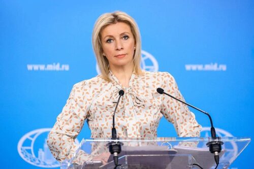 От этого пострадает экономика РА, будут созданы трудности для армян, работающих в РФ: Захарова о приостановке действия карт «Мир»