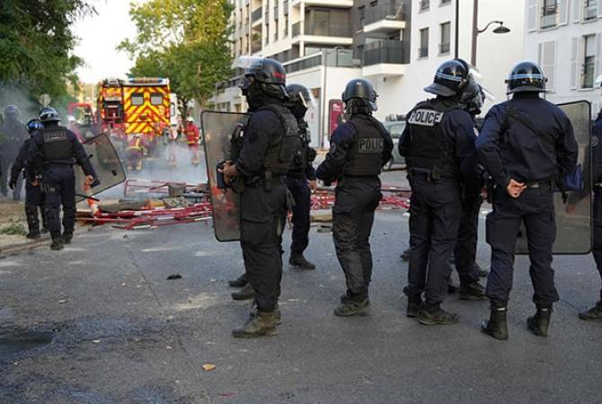 In France police kill man who tried to set fire to synagogue In France police kill man who tried to set fire to synagogue