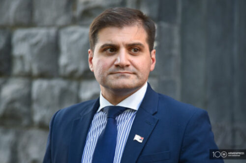 Ո՞վ է Արման Բաբաջանյանը․ Հյուսիսային Ամերիկայի Արևմտյան թեմի պաշտոնական հաղորդագրությունը