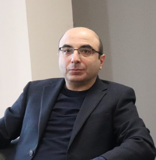 Երկրում խորքային փոփոխությունները շատ կարևոր են, որպեսզի մենք սկսենք Ադրբեջանի և աշխարհի հետ իրոք բանակցել․ Վահե Հովհաննիսյան