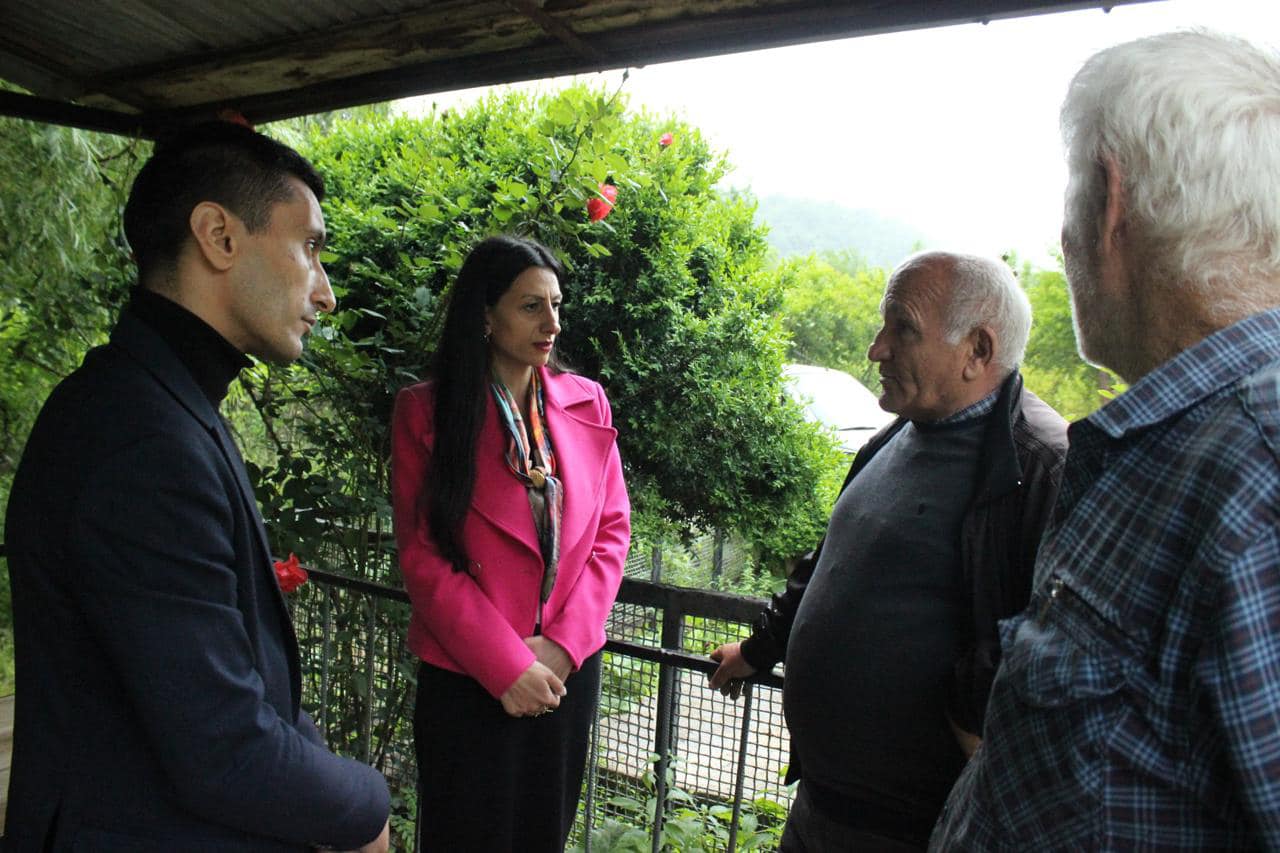 Ադրբեջանական զինվորականների ներկայությունը խախտում է մեր անվտանգ պայմաներում ապրելու իրավունքը. Ներքին Հանդի բնակիչները՝ ՄԻՊ-ին Ադրբեջանական զինվորականների ներկայությունը խախտում է մեր անվտանգ պայմաներում ապրելու իրավունքը. Ներքին Հանդի բնակիչները՝ ՄԻՊ-ին
