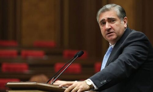 MP Artur Khachatryan: The police arrested a person from his car and took him in an unknown direction