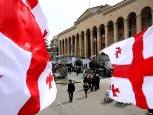 Оппозиционные партии приветствовали решение США ввести визовые санкции против Грузии