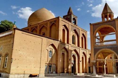 Армянский народ расплачивается за подлую политику властей Армении: Офис «Ай Дата» Нор Джуги поддерживает возглавляемое Багратом Србазаном движение