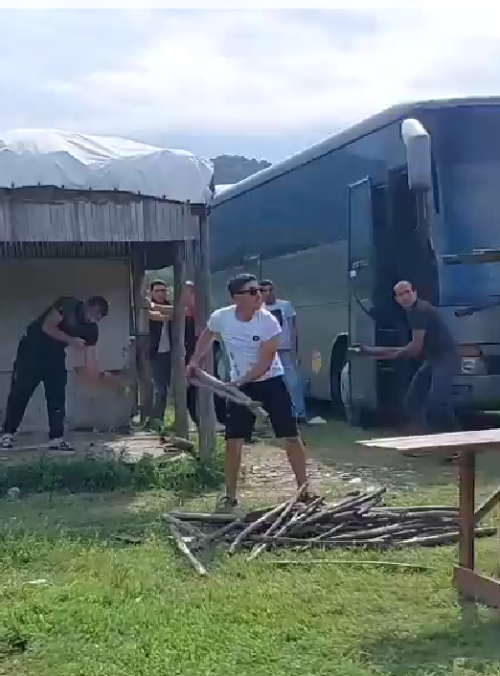 Kirants residents demolishing their property before land cession