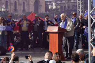 Մայիսի 26-ի համազգային հանրահավաքը՝ ֆոտոշարքով