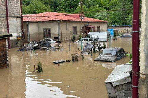 People killed and injured in floods in Lori