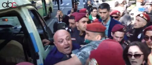 Լարված իրավիճակ՝ Երևանի կենտրոնում, կան բազմաթիվ բերման ենթարկվածներ