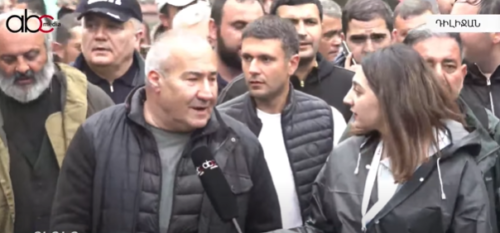 Khachik Manukyan: Archbishop Bagrat is coming to get Armenians to rise up, to show that these symbols of defeat are not for them