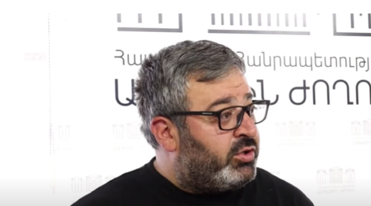 Гарник Даниелян: Жителям Киранца предложили необъяснимо крупную сумму денег, они сказали, записывайте на бумажку, сколько хотите Гарник Даниелян: Жителям Киранца предложили необъяснимо крупную сумму денег, они сказали, записывайте на бумажку, сколько хотите