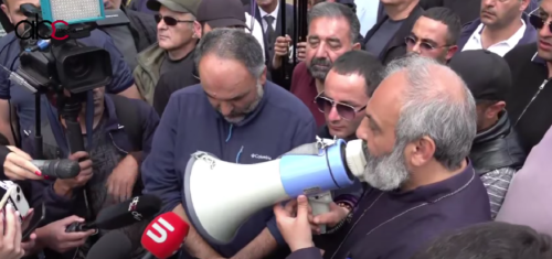 Ո՛չ օրենք գիտեն, ո՛չ կարգ, երկիրը դարձրել են խանություն․ Բագրատ սրբազան