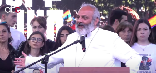 Այս հարթակի վրա են մեր հանրության տարբեր շերտերի ներկայացուցիչներ. Բագրատ Սրբազան