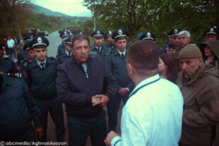 Կիրանցի ճանապարհը փակած ոստիկանները (մաս 2)