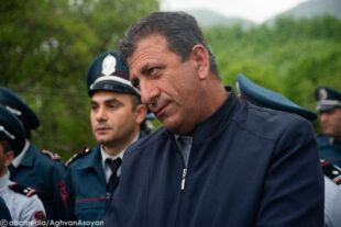 Կիրանցի ճանապարհը փակած ոստիկանները (մաս 2)