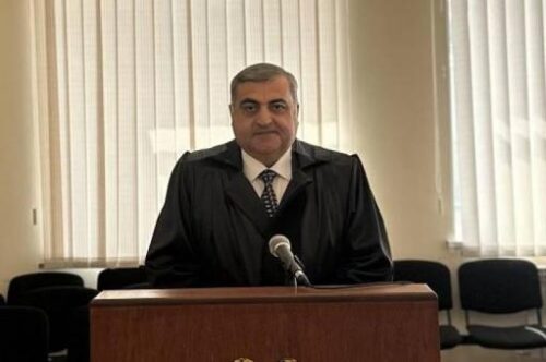 Մասիս Մելքոնյանը 2 ամիս ժամանակով կալանավորեց ՀՅԴ անդամ Վահե Դանիելյանին