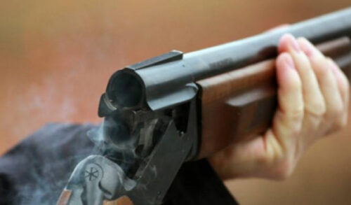 Man kills 3 police officers in Azerbaijan hiding behind family members