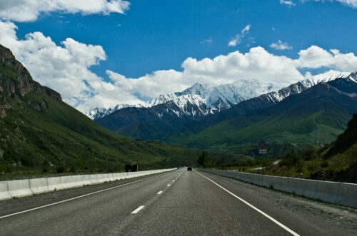 Дорога, соединяющая Южный Кавказ с Россией, может быть готова к концу 2025 года