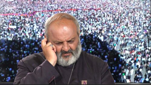 Ստեղծելու ենք պրոֆեսիոնալներից բաղկացած հաշտության կառավարություն, որն էլ կկազմակերպի արտահերթ ընտրությունները․ Բագրատ Սրբազան