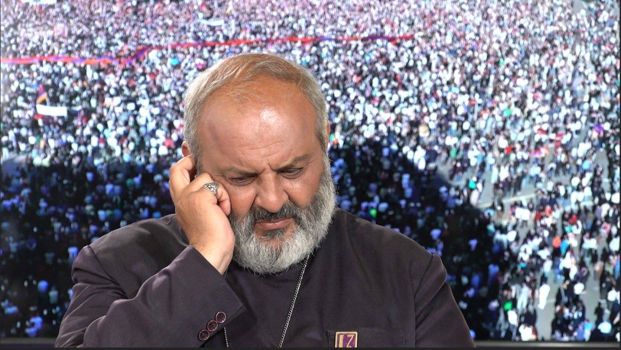 Баграт Србазан: Мы создадим правительство примирения, состоящее из профессионалов, которое организует внеочередные выборы Баграт Србазан: Мы создадим правительство примирения, состоящее из профессионалов, которое организует внеочередные выборы