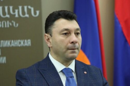 Эдуард Шармазанов: Изменив Конституцию РА, Никол попытается удовлетворить требование Азербайджана