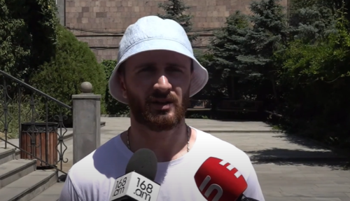 Արցախի նախագահի մեքենան տարել են հատուկ տեխնիկայի գործադրմամբ, դարպասները ջարդելով․ փաստաբան