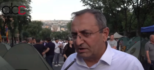 ԱԺ արտահերթ նիստ հրավիրելու ընդդիմության նախագիծը 2 ամսով հետաձգելու մասին ՔՊ հայտարարությունը հերթական «ժուլիկությունն» է․ Արծվիկ Մինասյան