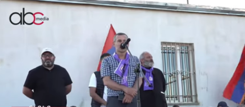 Մենք կողմ ենք սահմանազատմանն ու սահմանագծմանը, կողմ ենք խաղաղությանը, բայց օրինական ու արժանապատիվ․ Սոթքի նախկին գյուղապետ