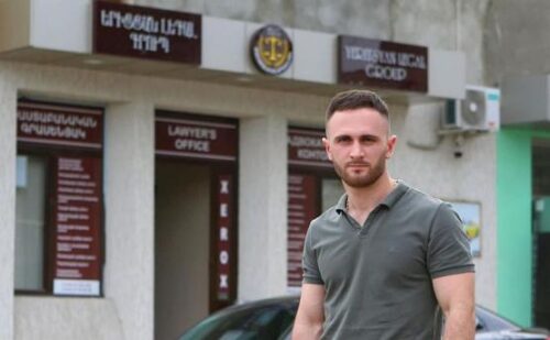 Արցախի նախագահի մեքենան թմրանյութի գործով մեկ անգամ առգրավված եղել է ու ոչինչ չեն գտել, հիմա ի՞նչ են որոնում. փաստաբան