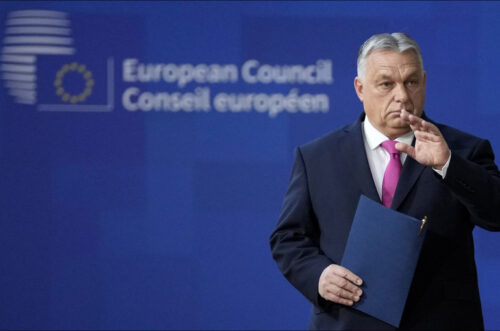 Օրբանը խորհրդանշական կերպով ստանձնեց Բրյուսելում ԵՄ խորհրդի նախագահությունը