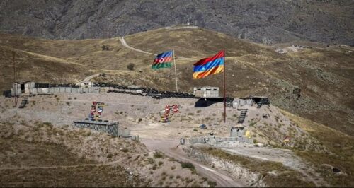 В урегулировании армяно-азербайджанских отношений существуют огромные препятствия, не исключены военные действия: международная пресса