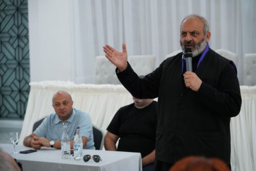 Баграт Србазан: В стране должен быть достигнут высокий уровень внутреннего мира 