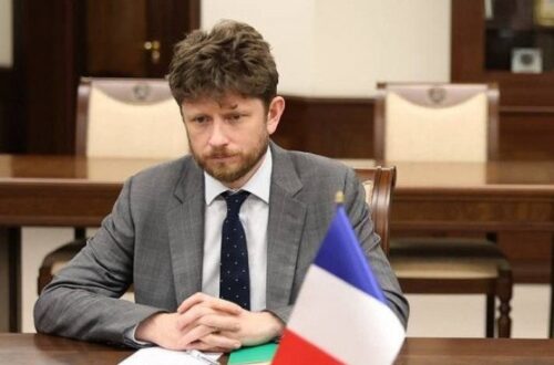 Արցախցիները վերադարձի իրավունք ունեն. Ֆրանսիայի դեսպանը՝ Ադրբեջանի դեսպանին