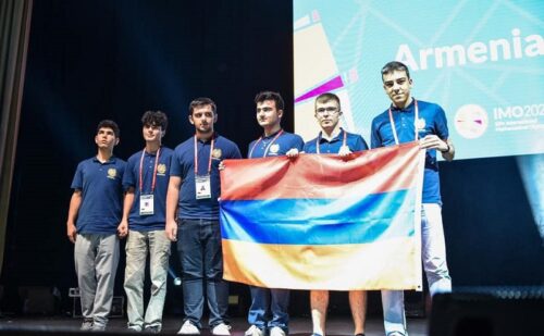 5 бронзовых медалей на 65-й Международной математической олимпиаде