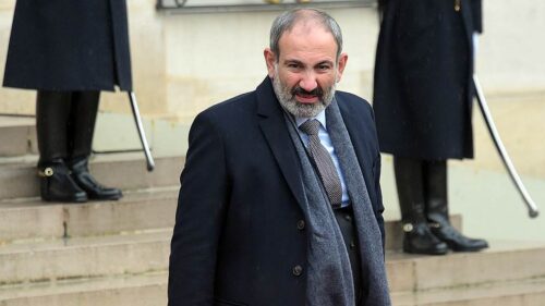 РА повторяет путь Украины: российский политолог