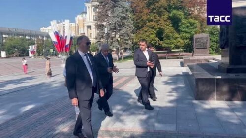 Armenian ambassador to Russia visits building destroyed by Ukraine in Belgorod