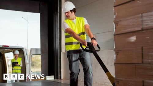 Working hours increase for some jobs in Greece