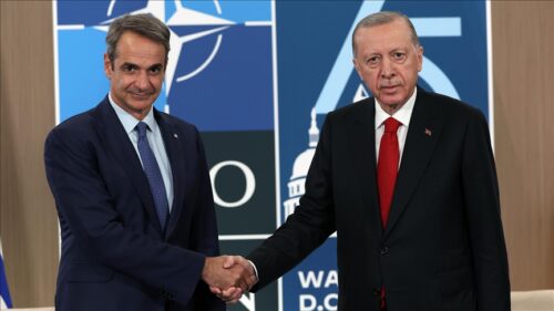 Erdogan meets with Greek Prime Minister Mitsotakis